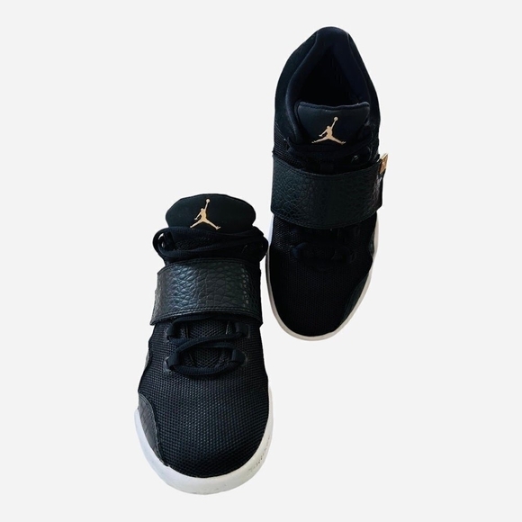 Air Jordan J23 Black Metallic Gold White Leather Men’s Sneakers 8.5 - Picture 5 of 7